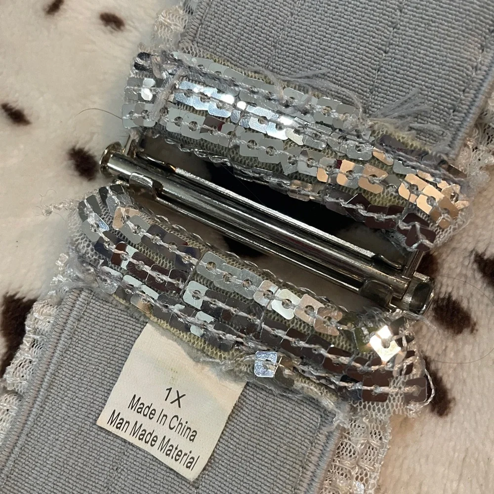 Silver Sequin ruffle elastic vintage 1x belt